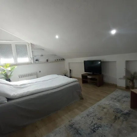 Sunshine Apartment Bihac